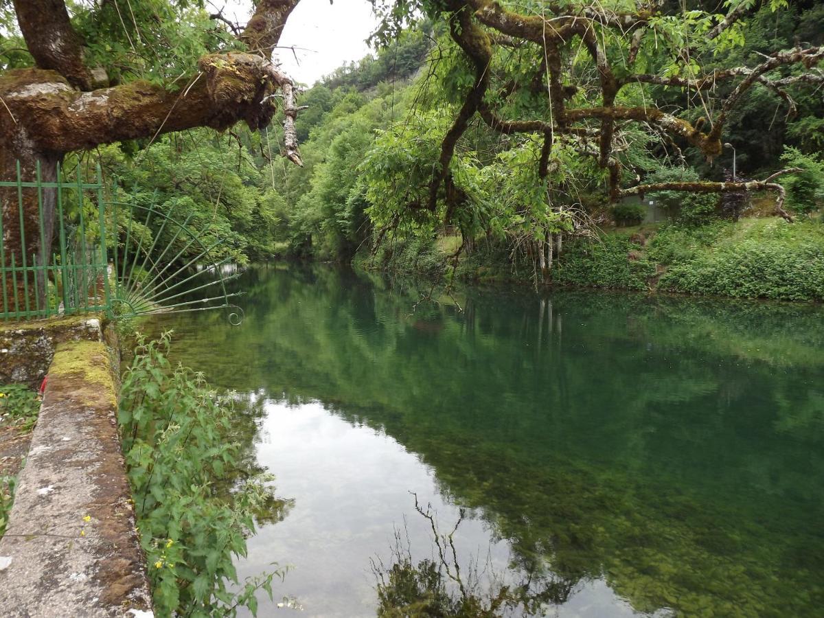 Gite La Petite Ecluse En Bord De Loue Lods Dış mekan fotoğraf